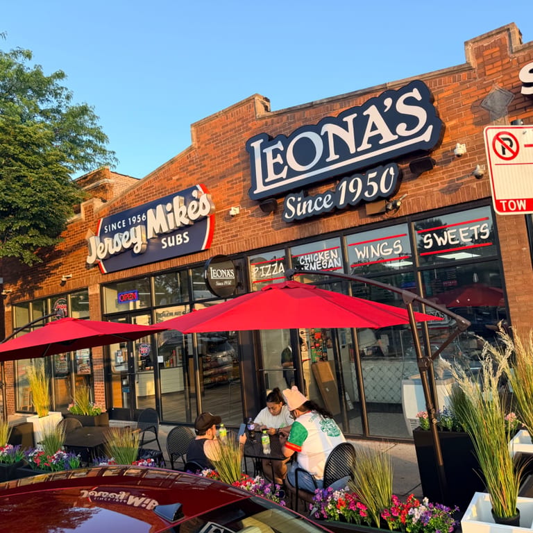 Welcome to Chicago’s Pizza Tradition