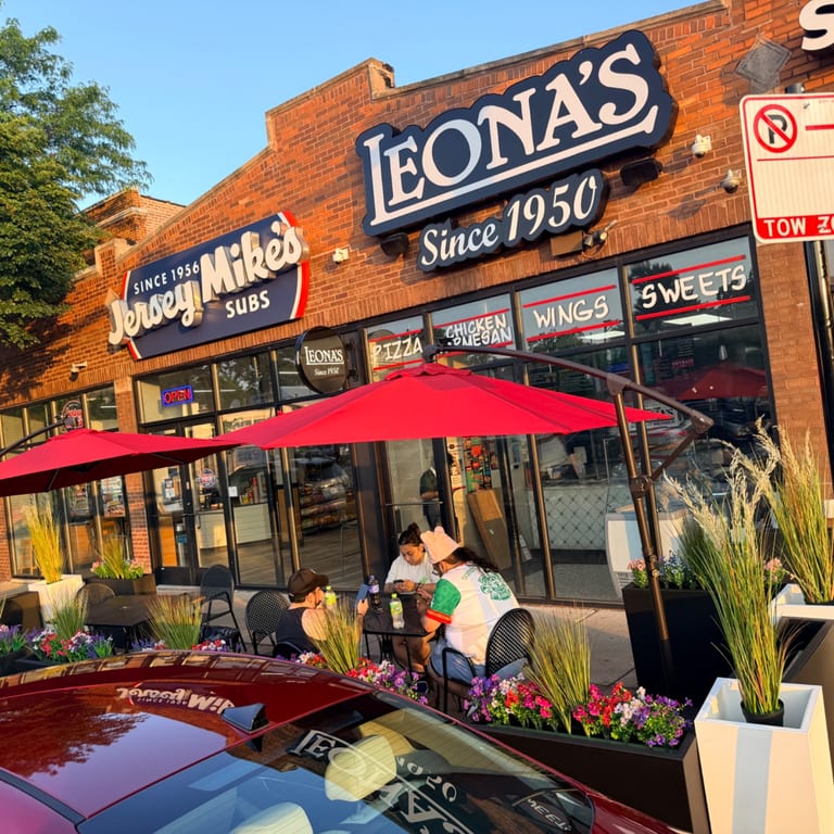 Welcome to Chicago’s Pizza Tradition