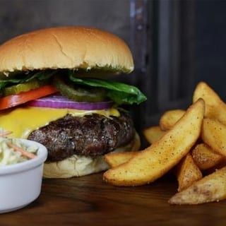 Prime Angus Steak Burger Deluxe