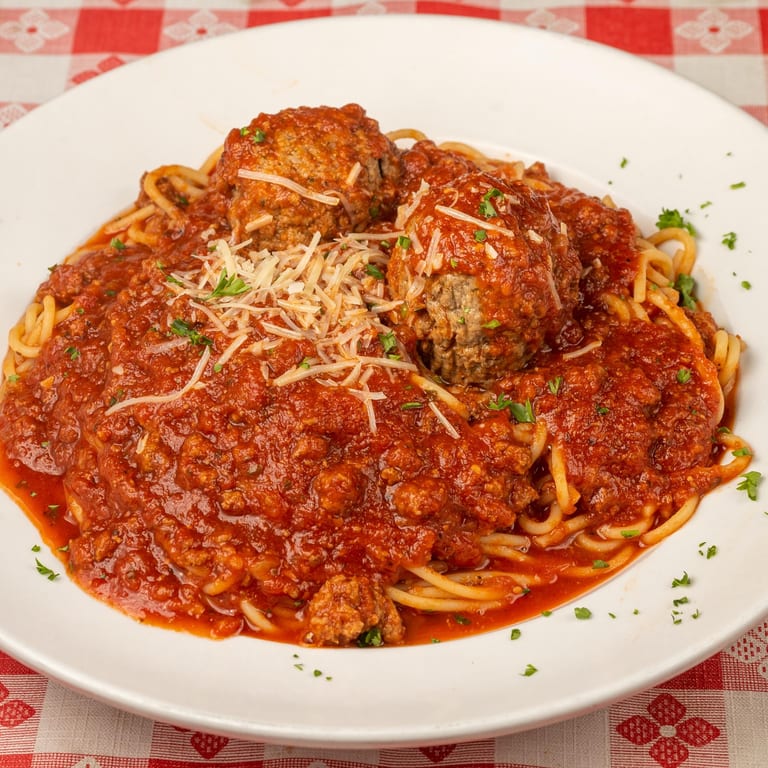 Delicious Spaghetti and Italian Classics
