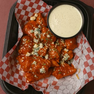 BUFFALO BLUE CRISPY CHICKEN NUGGETS